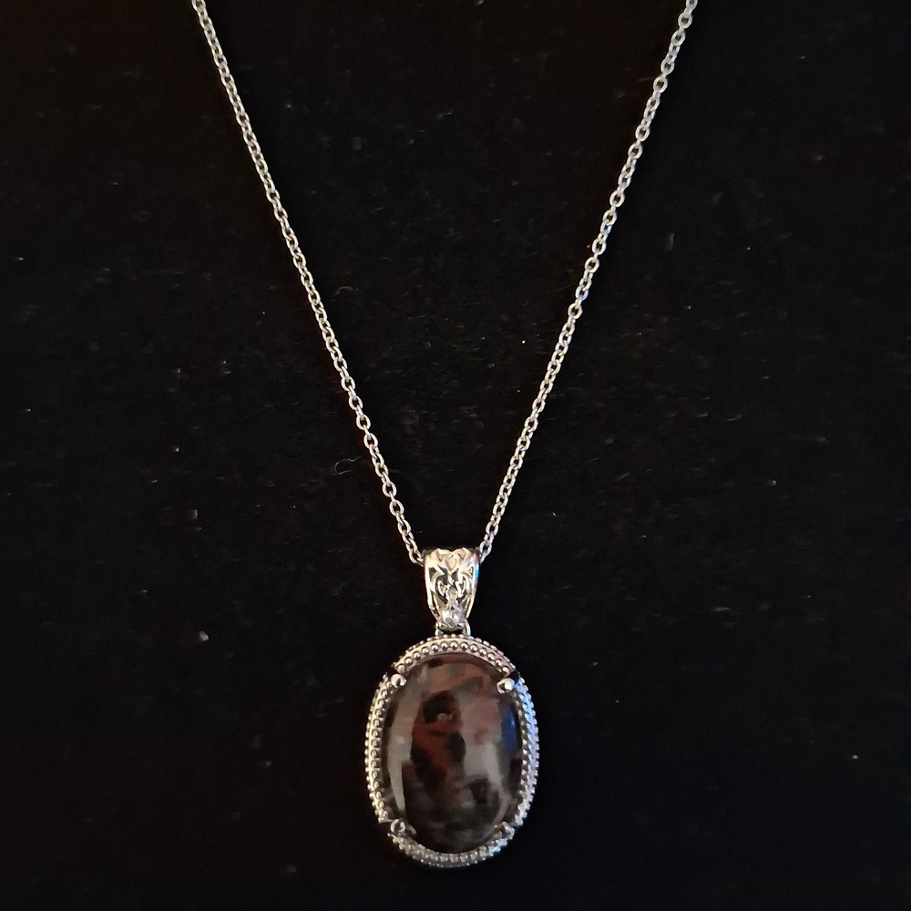 Source Unknown Silver And Black Oval Pendant Neck… - image 4